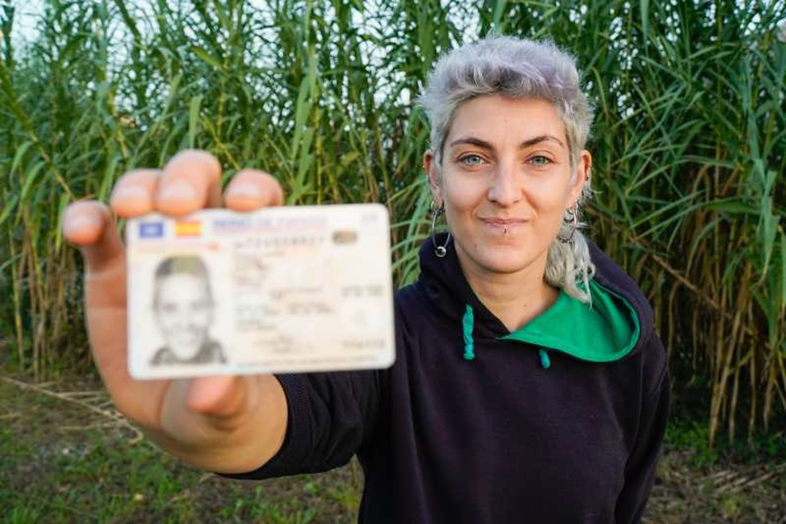 El solicitante debe demostrar una buena conducta cívica para obtener la nacionalidad El solicitante debe demostrar una buena conducta cívica para obtener la nacionalidad