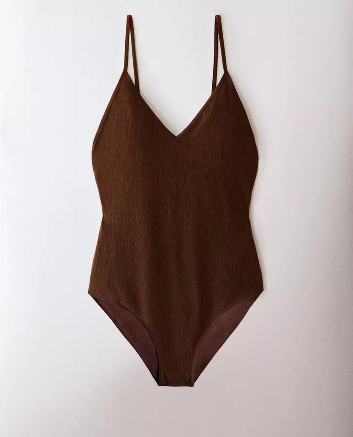 Bañador terracota de tejido smock.