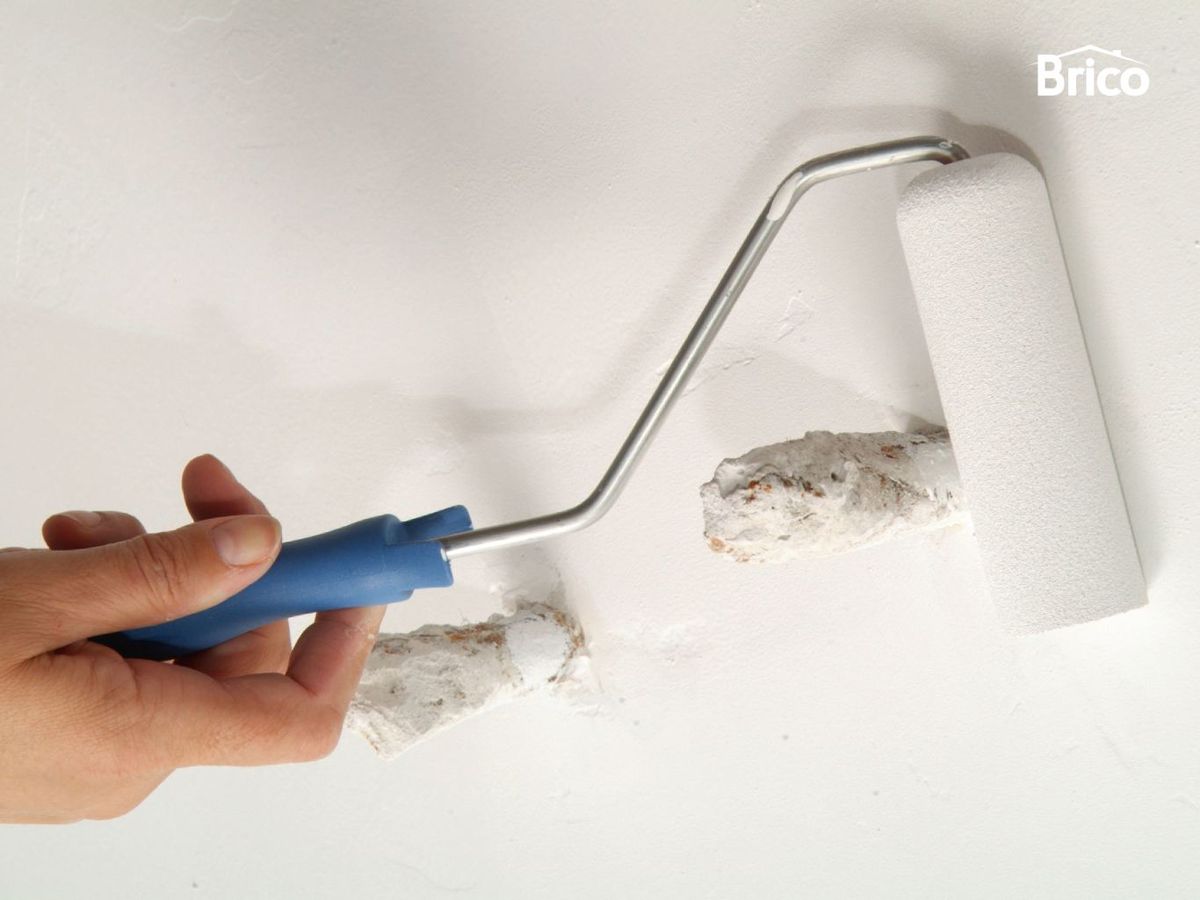 Cómo arreglar una grieta en el techo