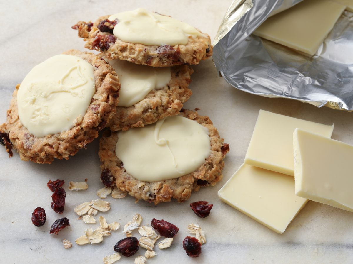 En la repostería moderna se ha ganado un sitio en galletas, tartas y postres que buscan un punto distinto.