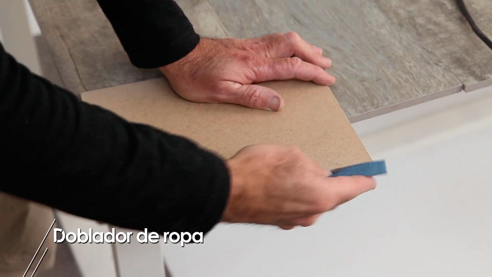 Como hacer un doblador de ropa paso 2 Como hacer un doblador de ropa paso 2