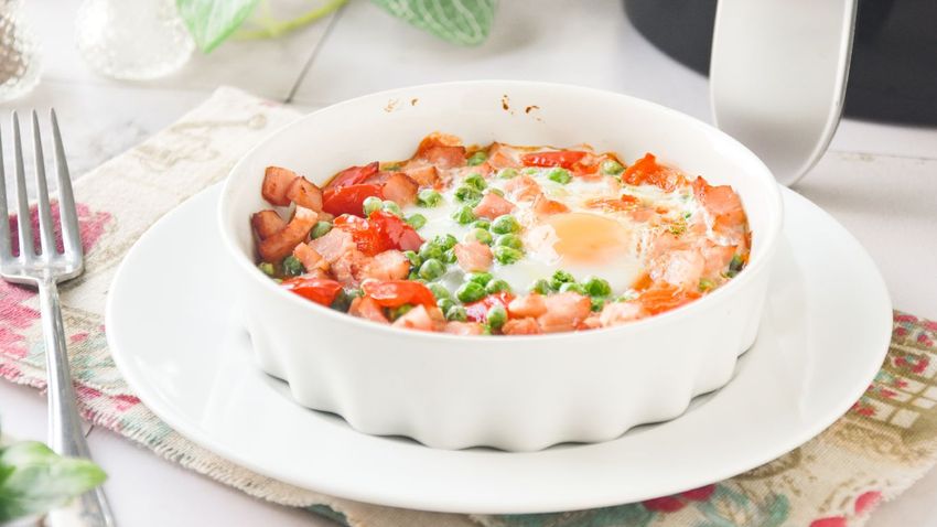 Huevos al plato en freidora de aire