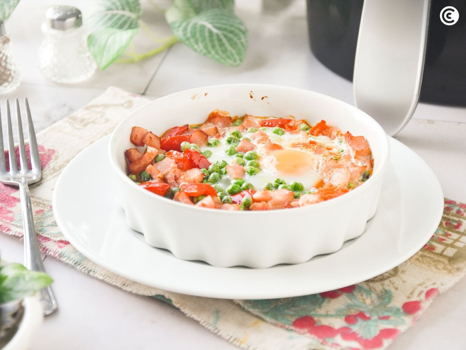 Huevos al plato en freidora de aire