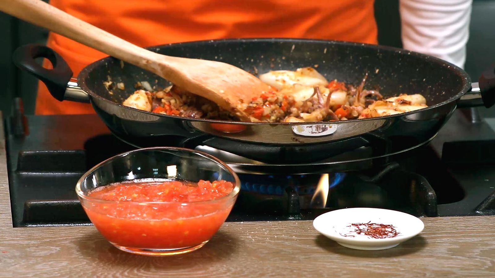 Receta de arroz con calamares   paso 4