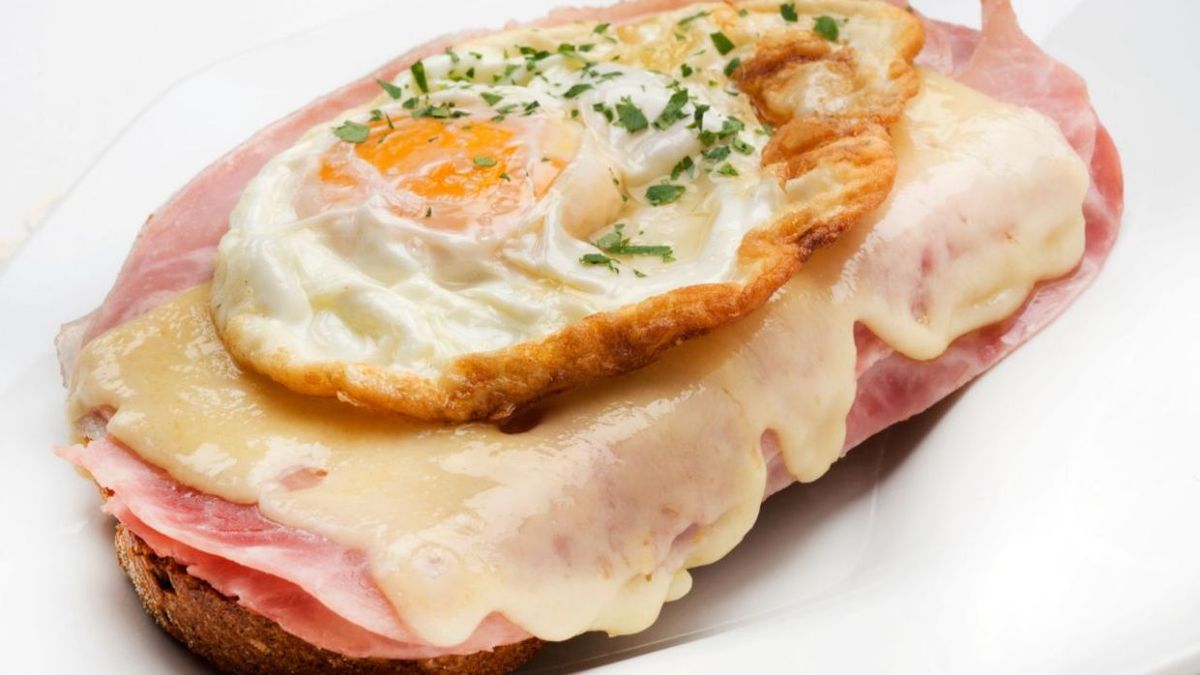 Tosta de jamón y queso, receta fácil y ligera de Karlos Arguiñano