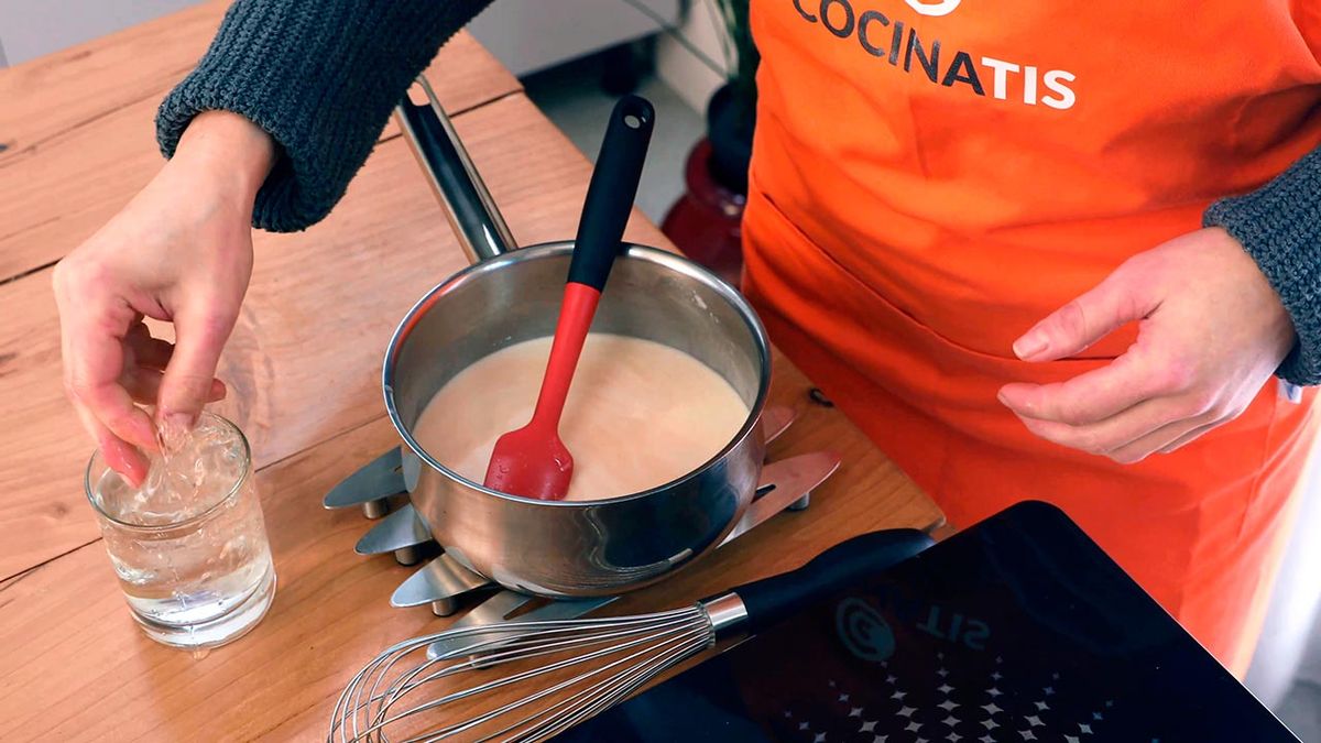 Receta de panacota de turrón para Navidad  paso 3