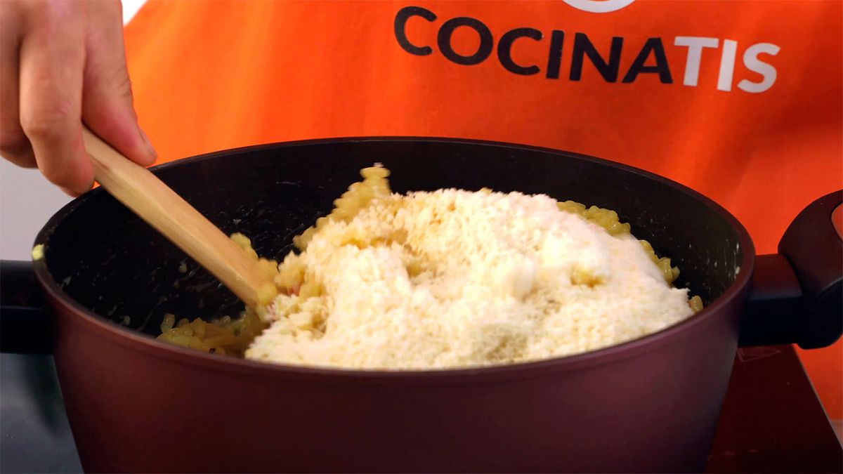 Receta de arroz a la milanesa  paso 4