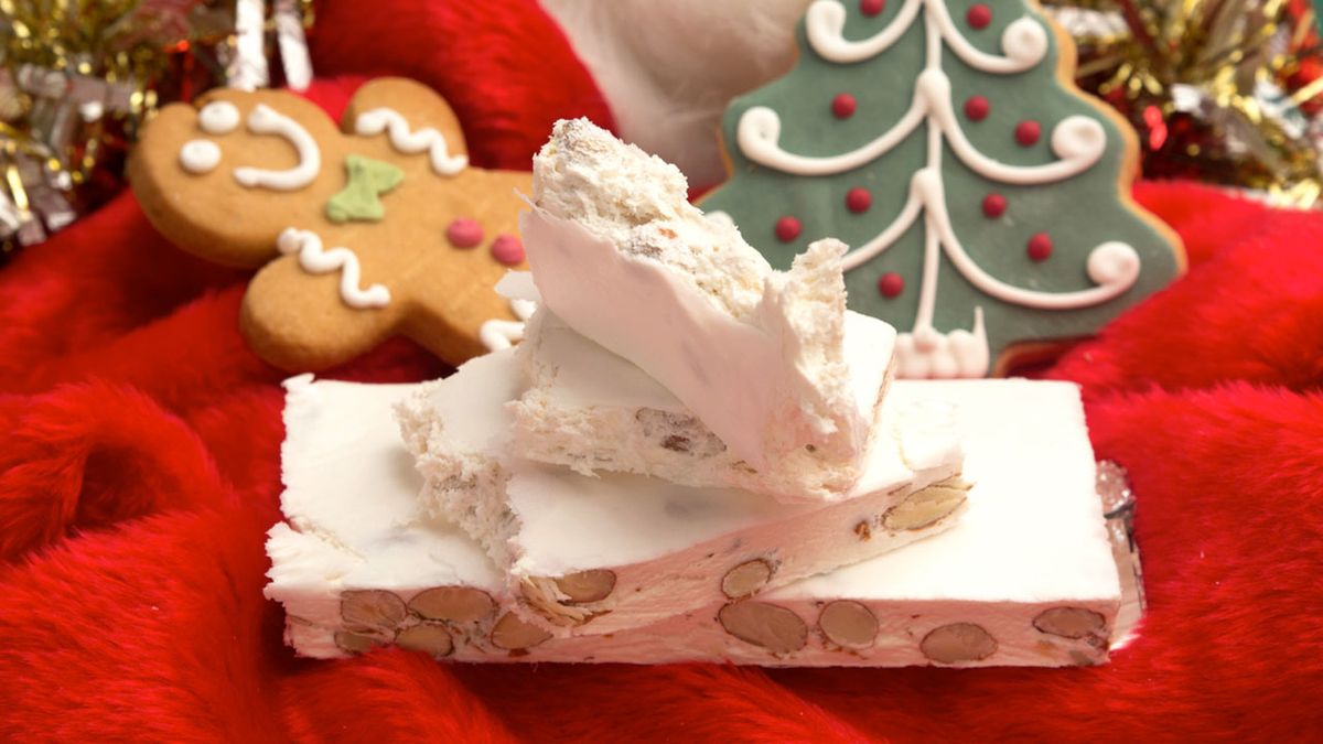 por que comemos turron en navidad origen y variedades turron coco
