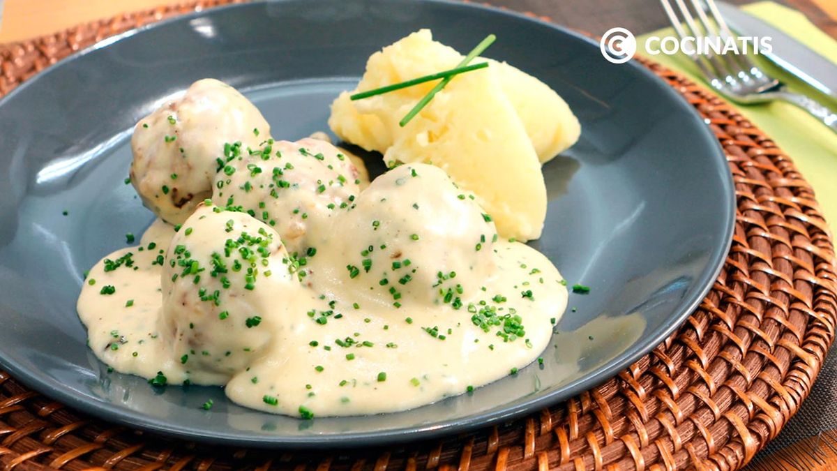 Albóndigas en salsa estilo sueco