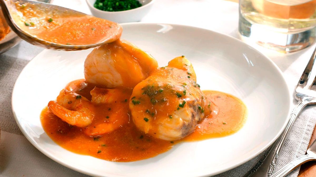 Recopilatorio de salsas fáciles para acompañar platos de pescado  salsa americana