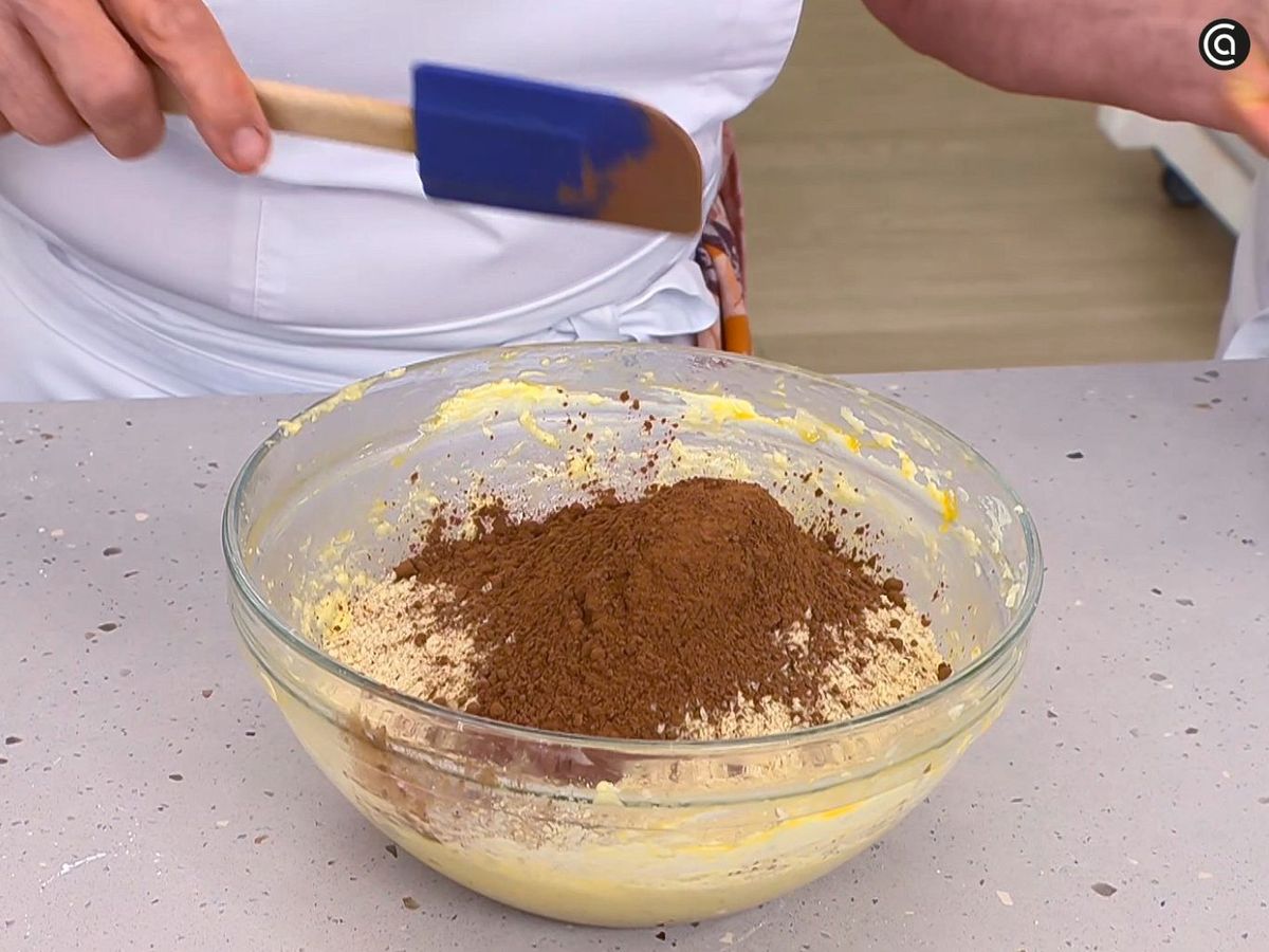 Prepara el franchipán de cacao