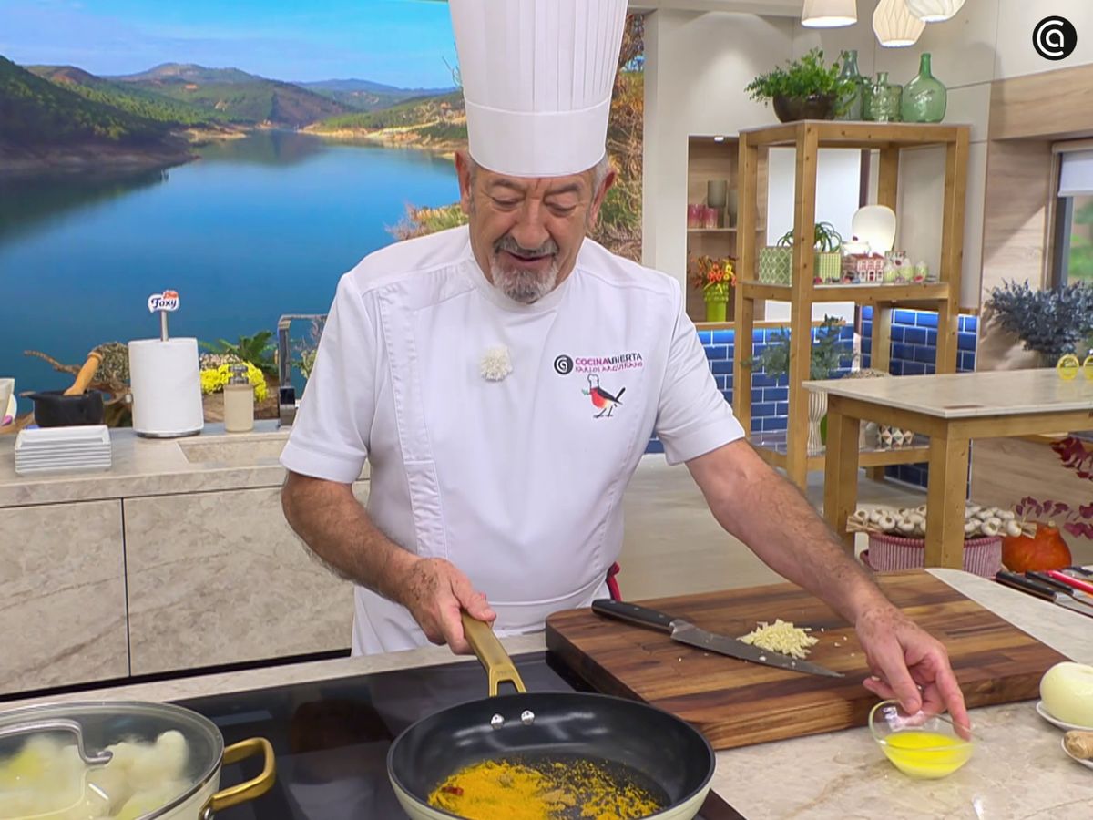Prepara el sofrito con las especias