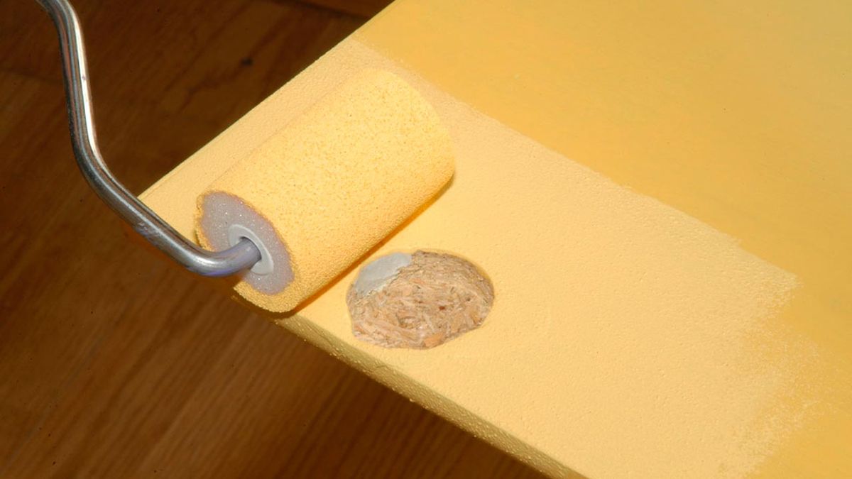 Arreglar la bisagra de los muebles de la cocina paso 6