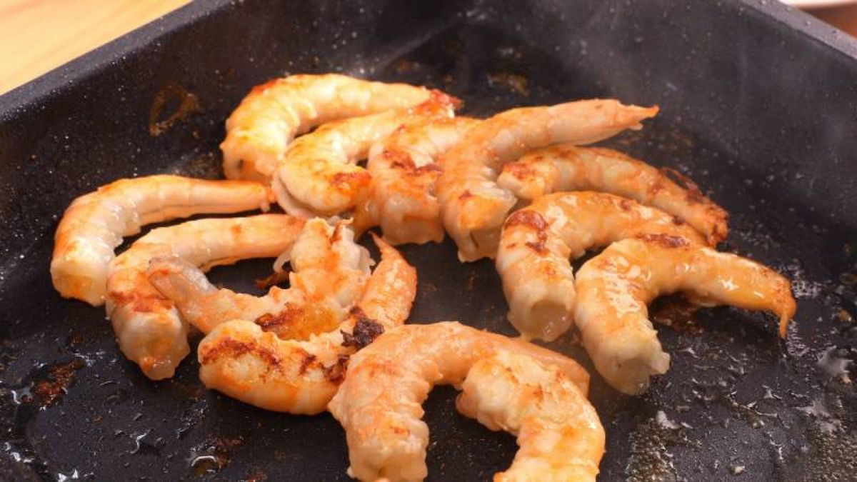 Rape con salsa americana  paso 1