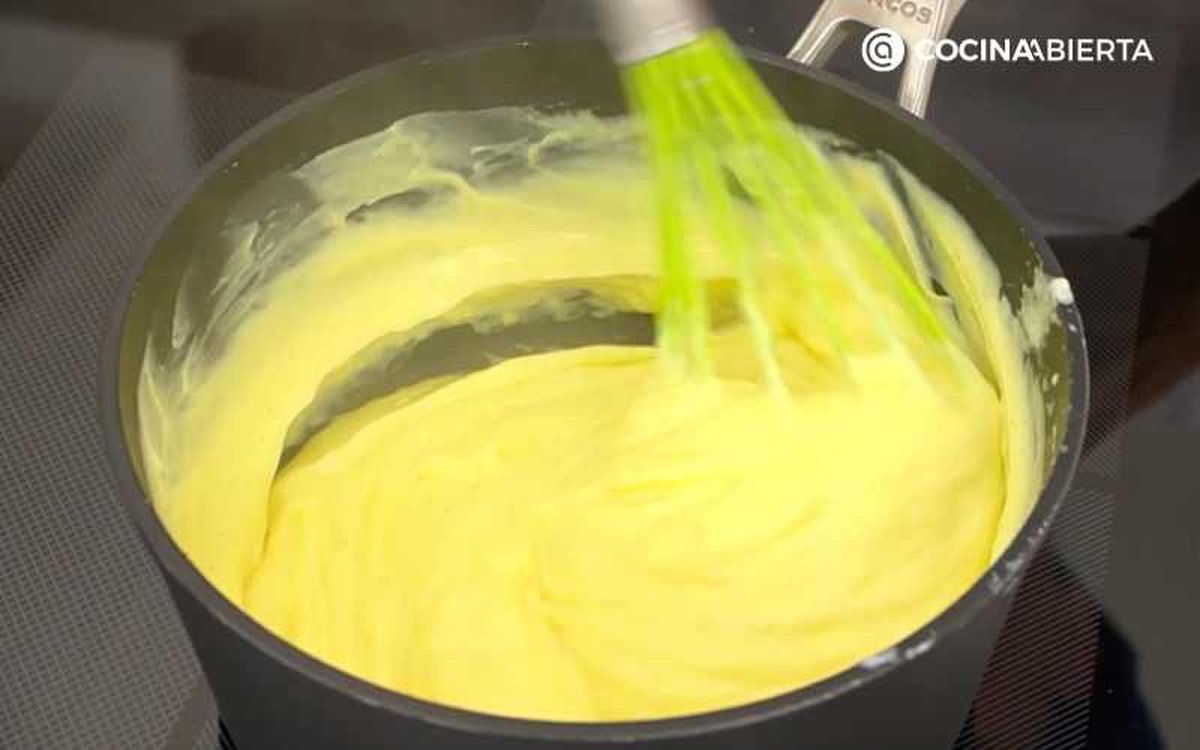 Cocina la mezcla y deja que se temple