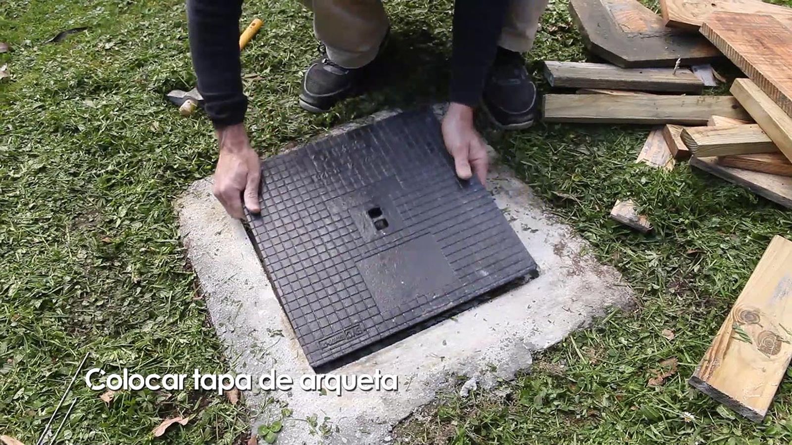 Como colocar una tapa de arqueta paso 8 Como colocar una tapa de arqueta paso 8