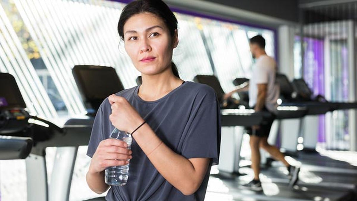 rutina de cuidado facial piel madura cuarenta anos