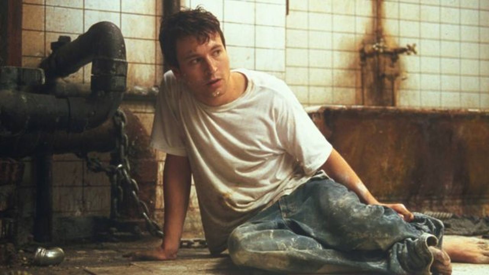 Leigh Whannell en Saw (2010) Leigh Whannell en Saw (2010)