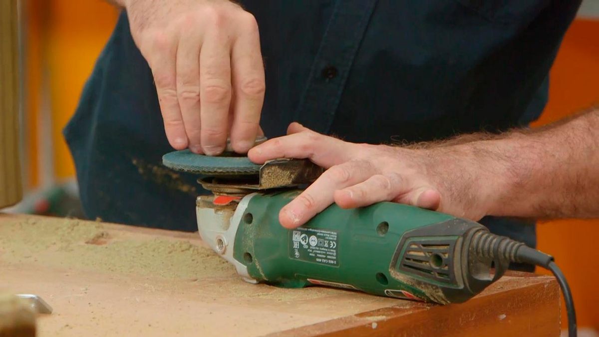 Brico 933 madera efecto rustico paso4