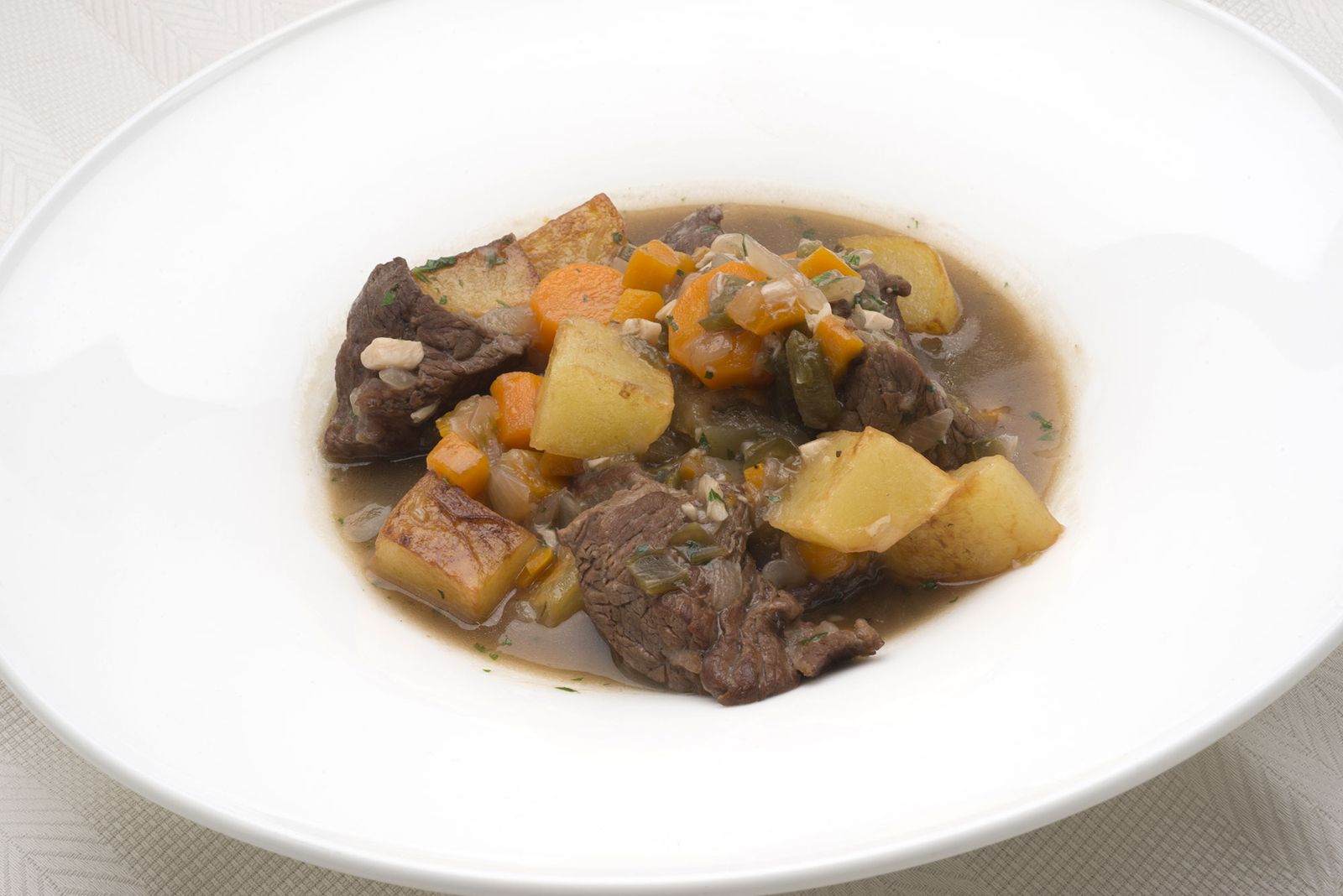 5866 1 Carne guisada con patatas (1251) editorial xl 5866 1 Carne guisada con patatas (1251) editorial xl