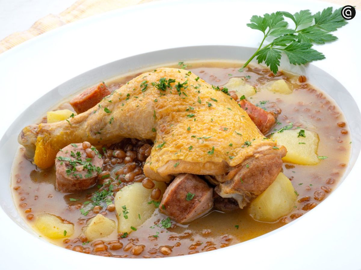 Guiso de trigo con pollo, receta nutritiva y casera de Karlos Arguiñano