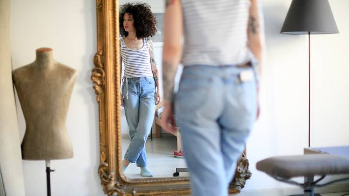 que tipo de pantalones te sientan mejor espejo