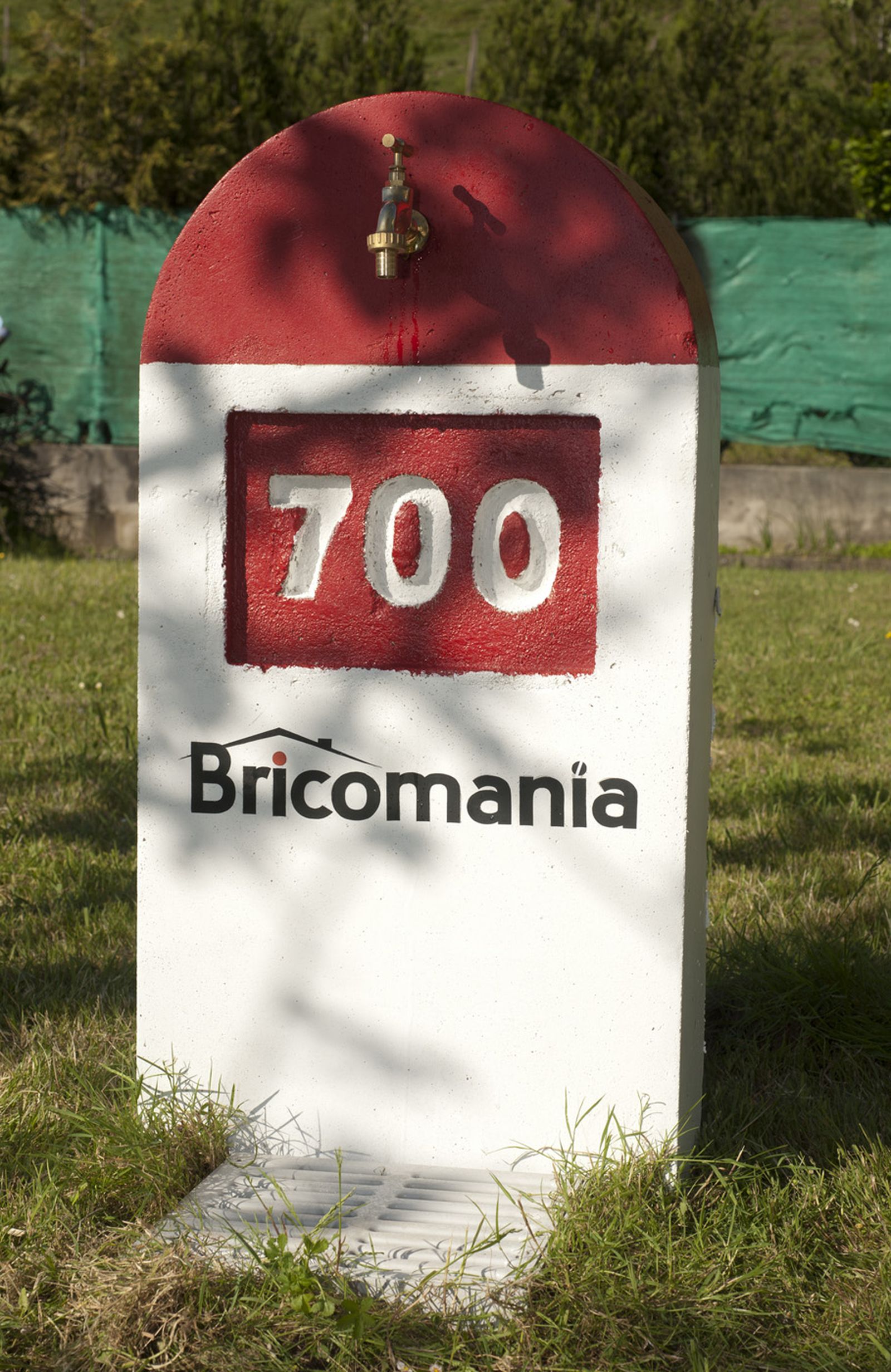 Bricomania 700 Fuente aniversario original p16