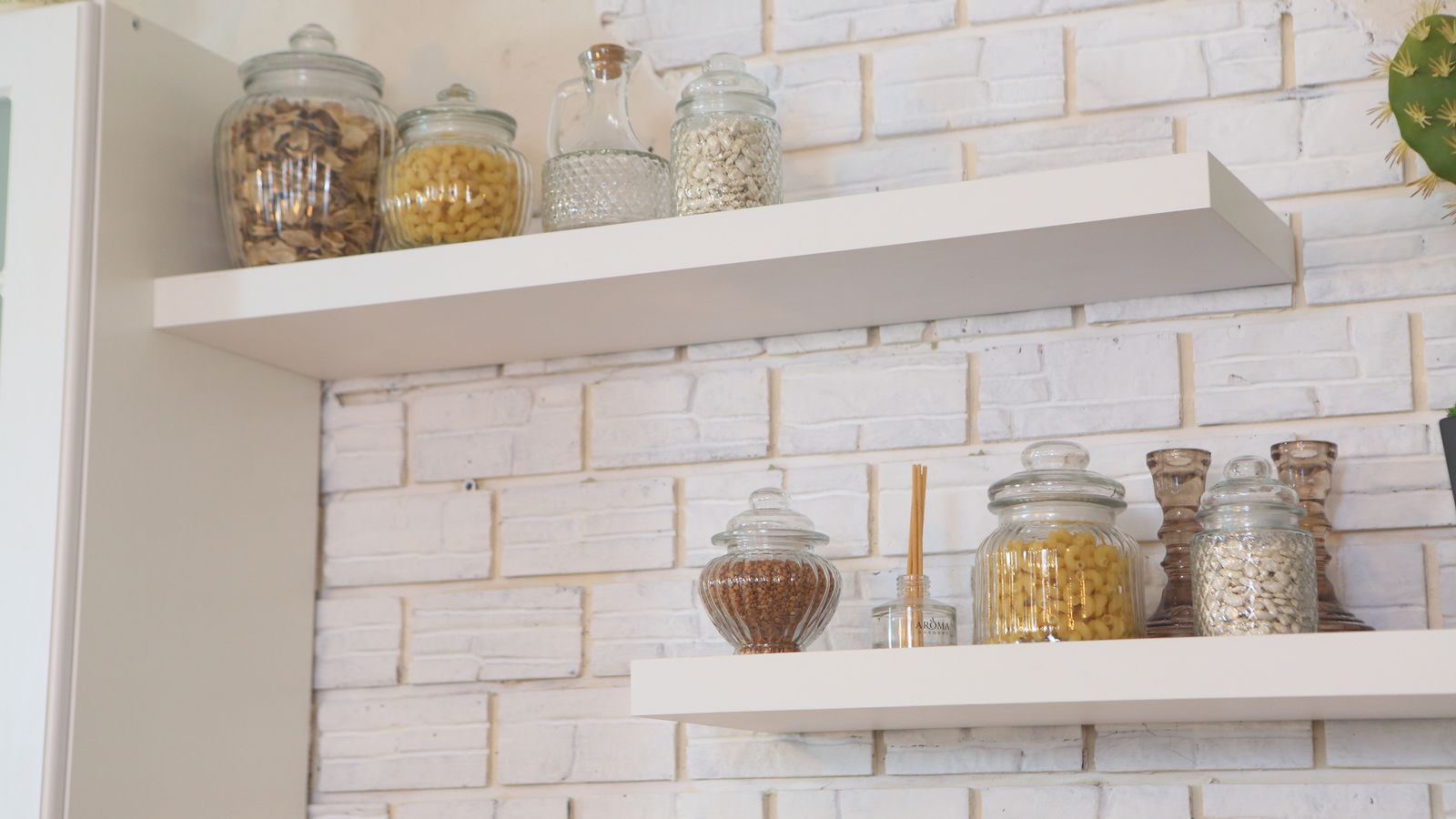 Una cocina ordenada se ve mucho mejor Una cocina ordenada se ve mucho mejor