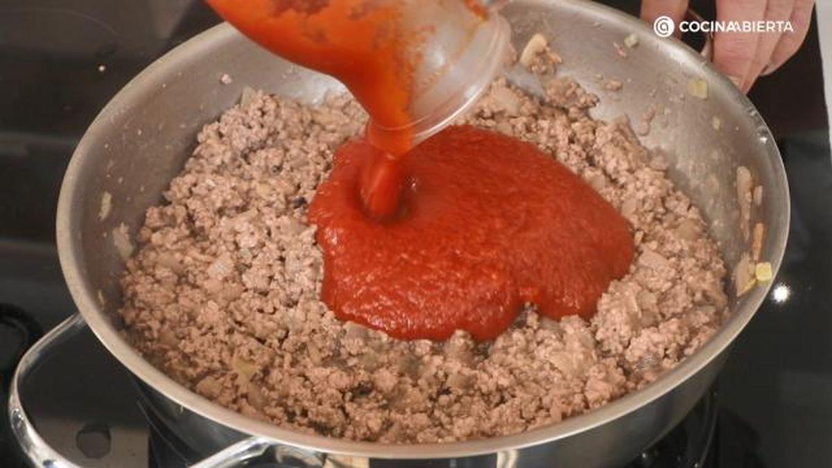 pastel carne tradicional paso 3