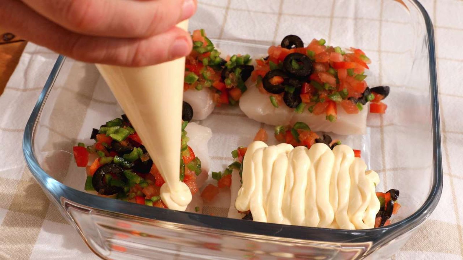 Merluza con costra de mahonesa Paso 4 Merluza con costra de mahonesa Paso 4