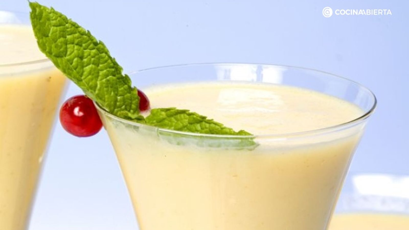 Batido casero de frutas con germen de trigo, de Eva Arguiñano Batido casero de frutas con germen de trigo, de Eva Arguiñano