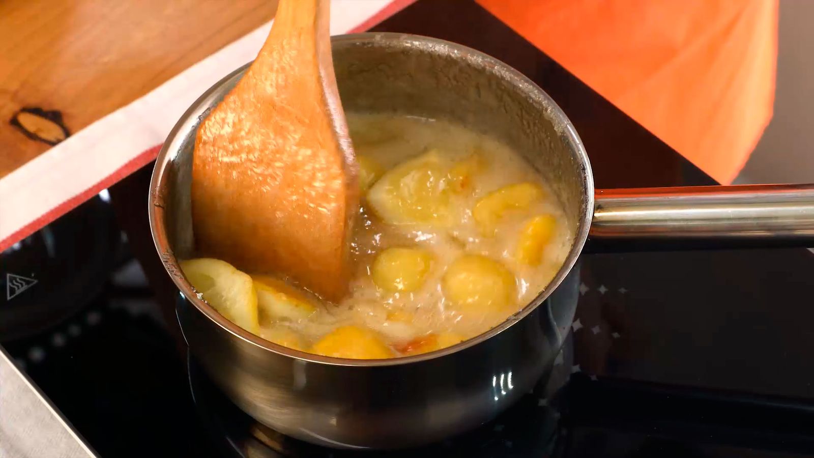 Receta de mermelada de albaricoque casera Paso 3 Receta de mermelada de albaricoque casera Paso 3