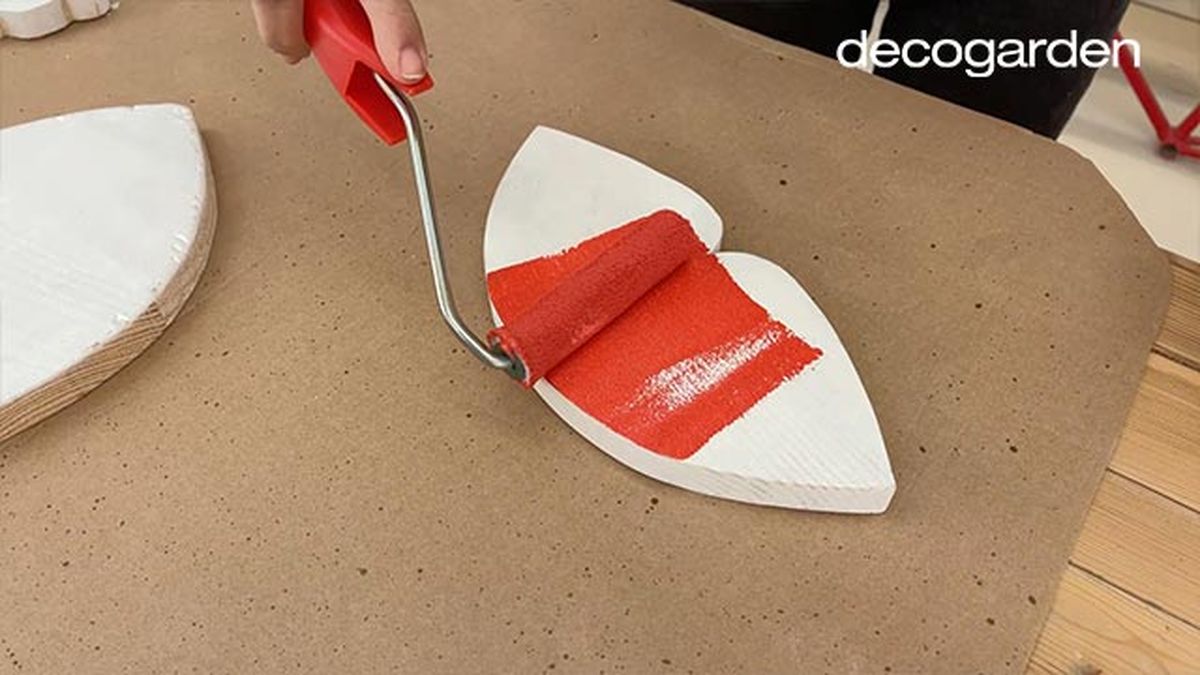 como hacer un movil decorativo madera paso 6