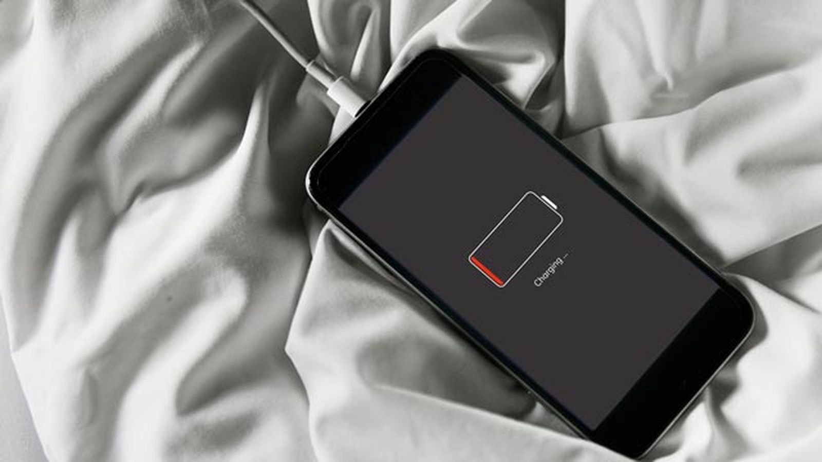 cargar el movil por la noche si o no bateria