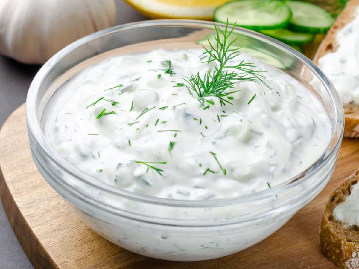 La salsa de yogur es ideal para quienes buscan un aliño ligero y saludable.