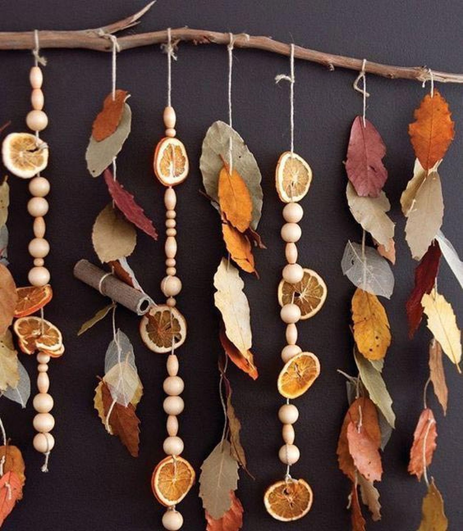 manualidades otono hojas frutas secas manualidades otono hojas frutas secas