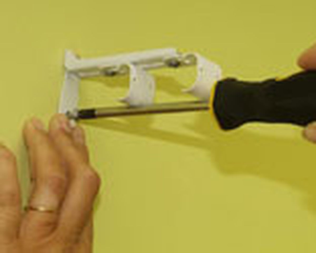 briconsejo1_0439 Colocacion doble riel cortina paso 4