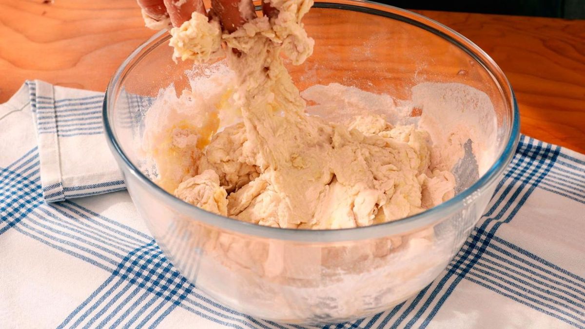 Tortas de pan de aceite y sal   Paso 1