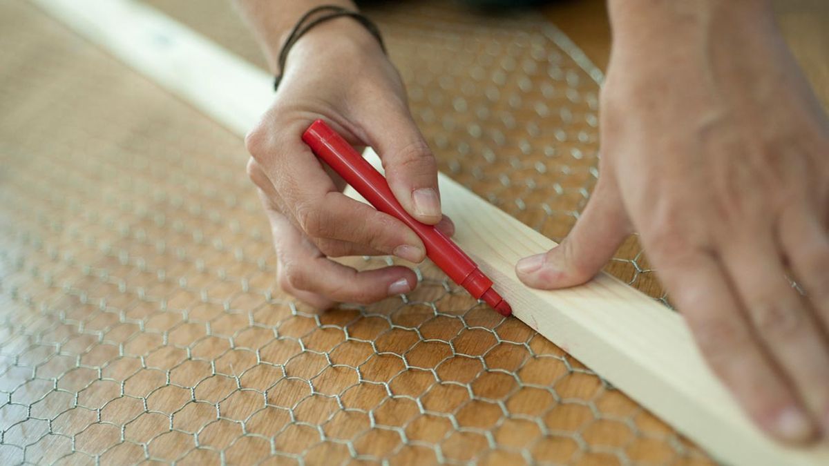 Bricomania 672 Arbol de navidad de malla p1