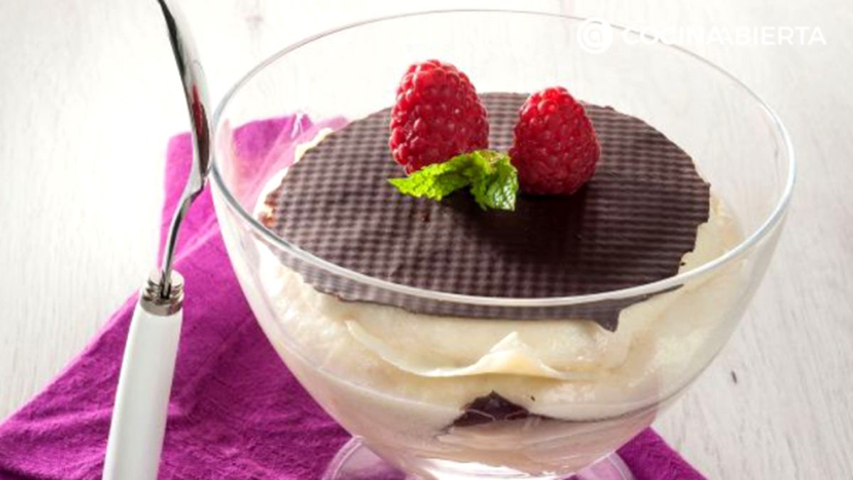 milhojas chocolate mousse platano