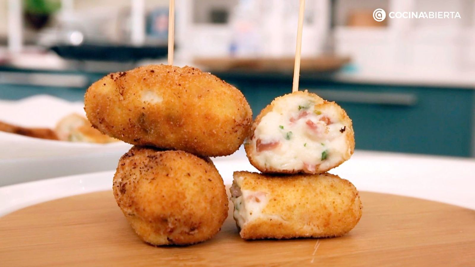 Las croquetas son el bocado perfecto para picar mientras ves el partido del domingo