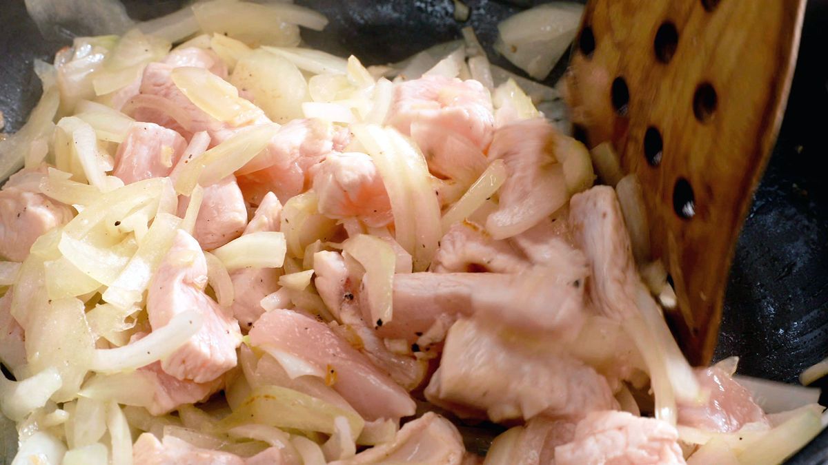 Arepas venezolanas rellenas de pollo   Paso 4