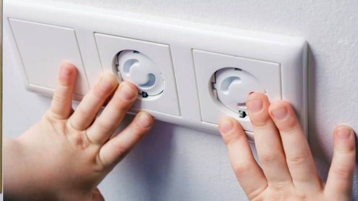 Altura de enchufes en un dormitorio infantil