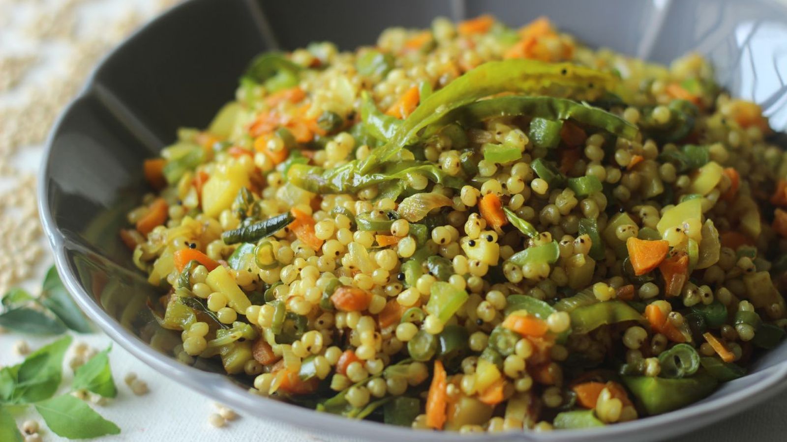 Plato de sorgo cn verduras Plato de sorgo cn verduras