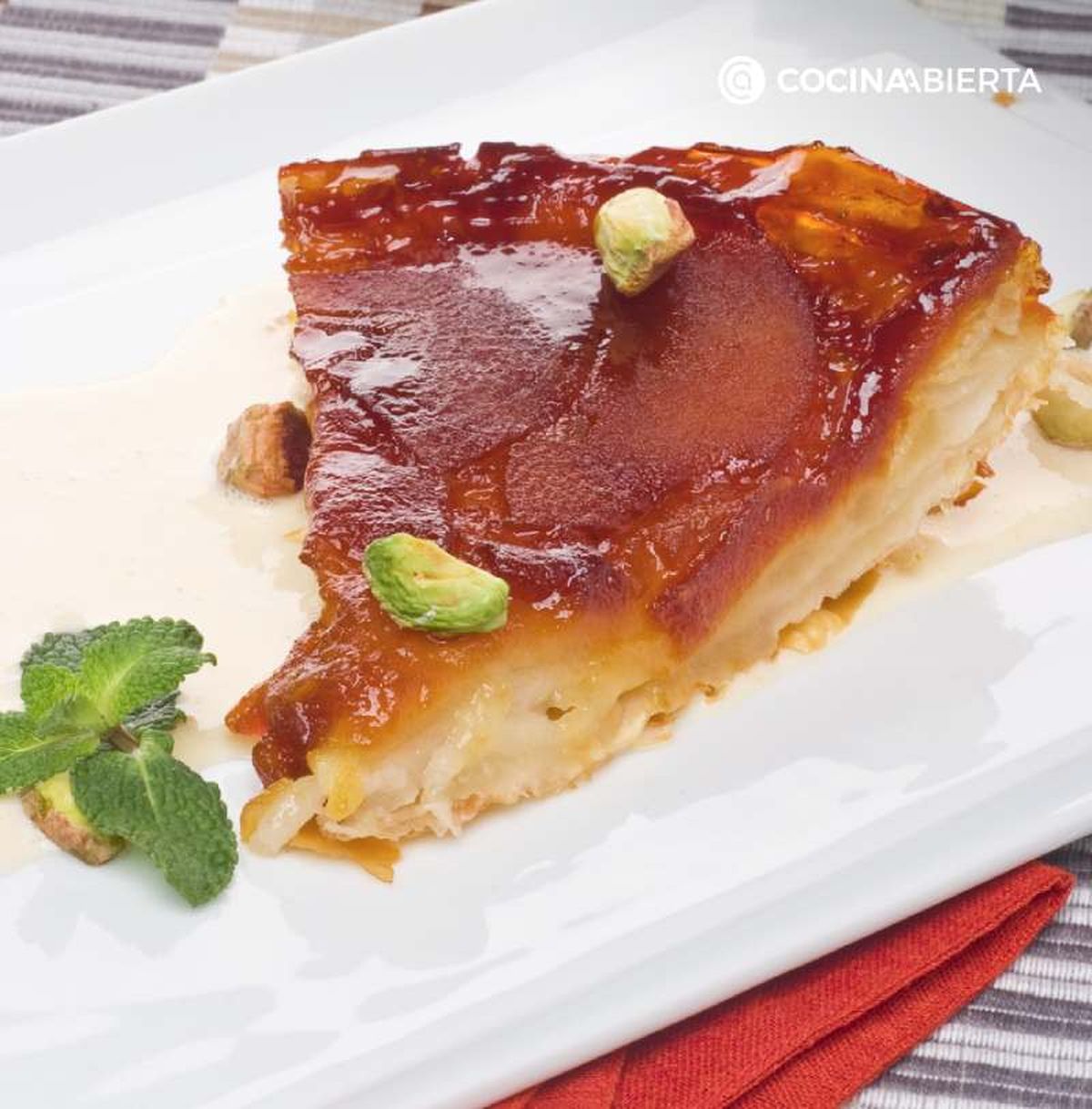 tarta tatin de manzana porcion