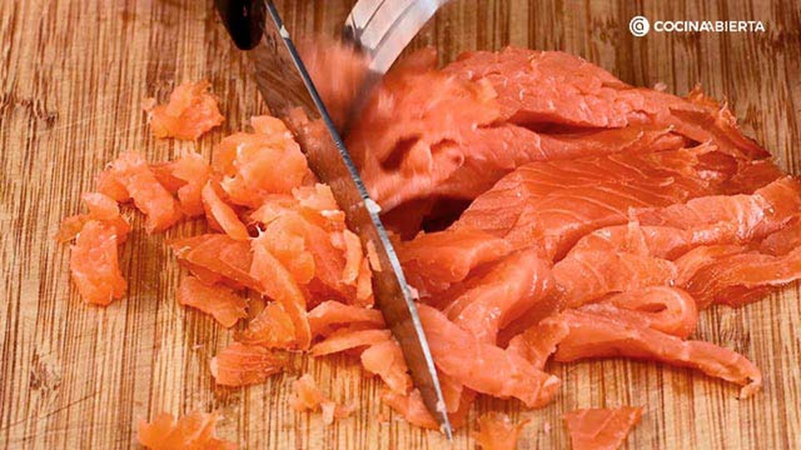 CTIS0936 receta tartar salmon ahumado aguacate paso 2 CTIS0936 receta tartar salmon ahumado aguacate paso 2