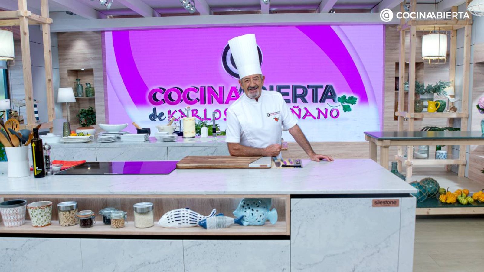 Karlos Arguiñano en el plató de la nueva temporada del programa Cocina Abierta 2024/25 Karlos Arguiñano en el plató de la nueva temporada del programa Cocina Abierta 2024/25