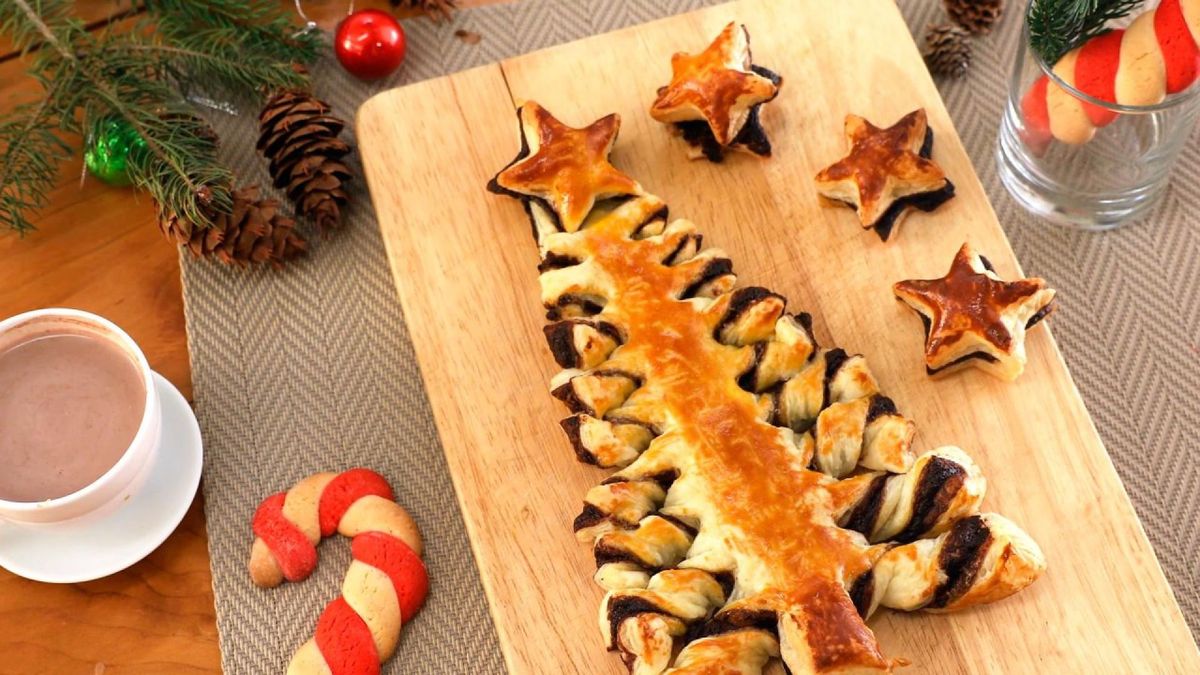 Árbol de Navidad de hojaldre y chocolate   paso 7