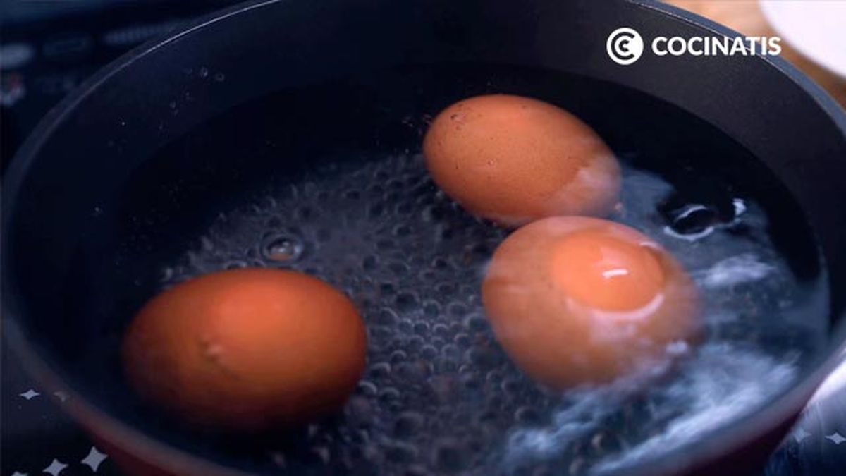 Receta de ensaladilla con pintxo donostiarra  paso 1