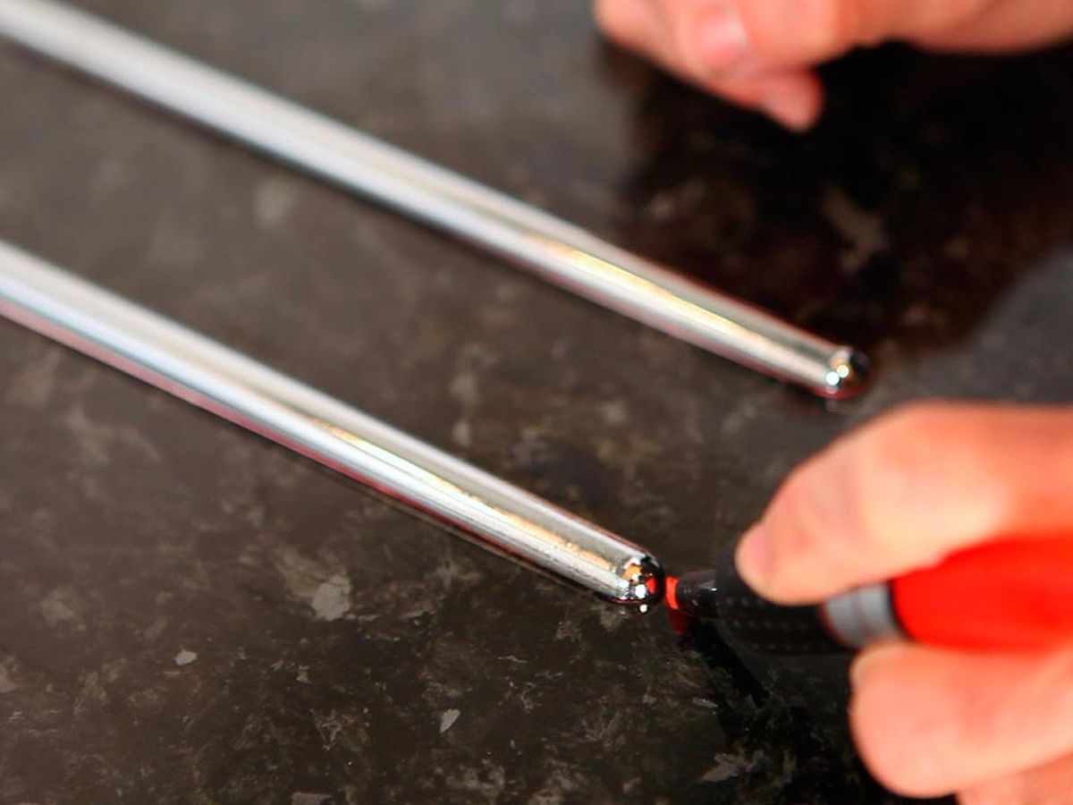 Colocar un salva encimera de cocina paso 3